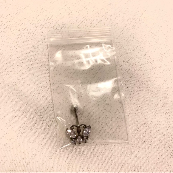 🍒2/20$ Y2K Style Butterfly Navel Belly Piercing Jewelry NEW - Picture 6 of 7